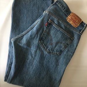 Men’s Levi’s 501 button fly jeans